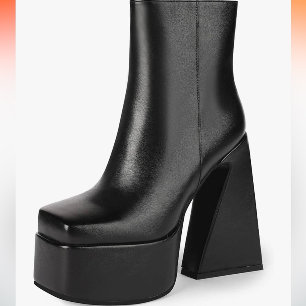 wetkiss Black Ankle Chunky Platform Boots size 7